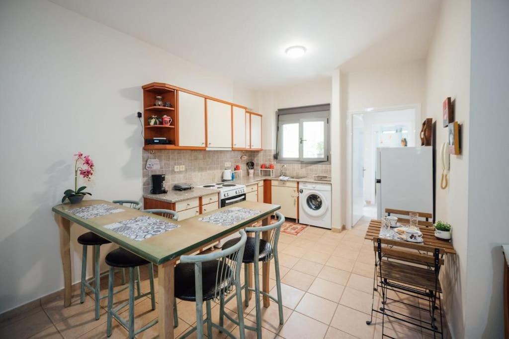 Dasillion By Alexia Apartment